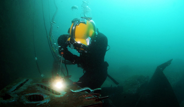 200 Amps Under The Sea | New Trades Career Blog